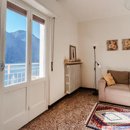 Appartement Anna's Balcony On - By Breva Collections *